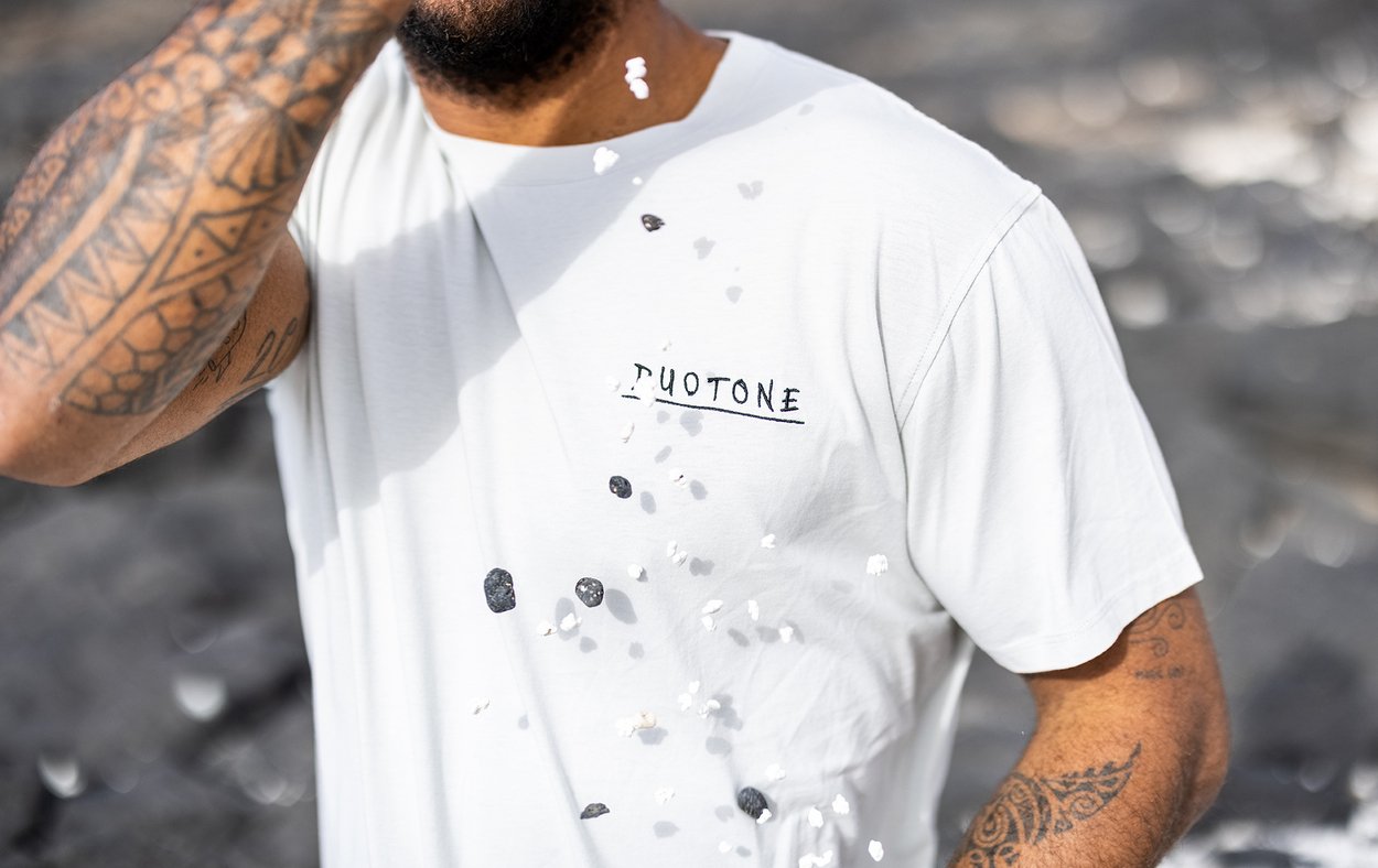 Duotone Tee Branded SS 2022